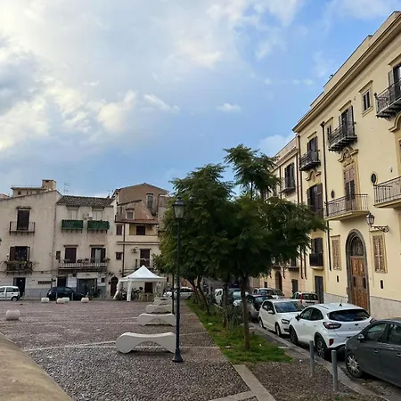 Vicoletto Natalia Apartment *